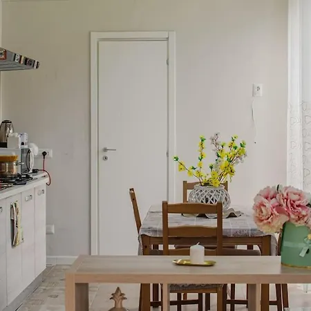 Fascino Ai Qs Apartment *