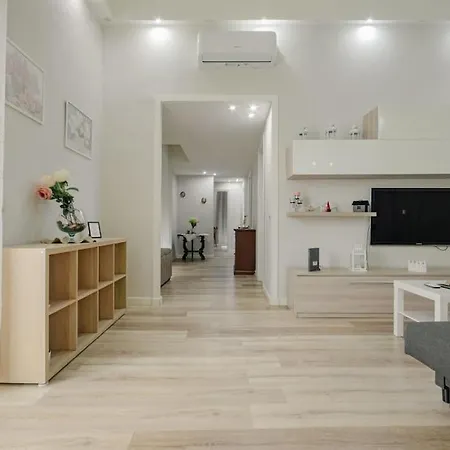 Fascino Ai Qs Apartment *